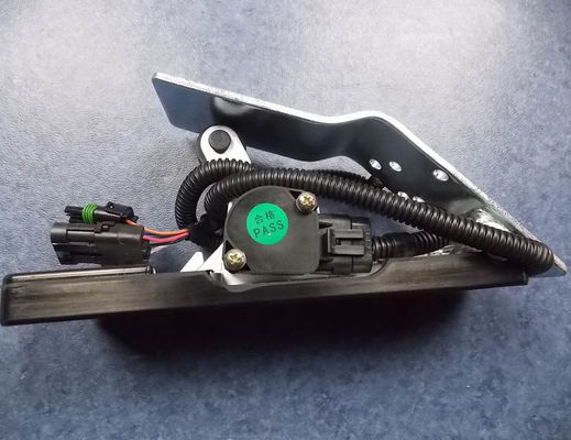 2019- Partes de autobuses 1108-00367 Ensamblaje electrónico del pedal del acelerador para autobuses Higer