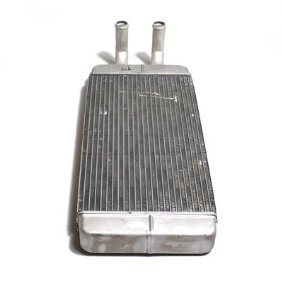 8102-00977 Radiador de aluminio Tanque de agua para refrigeración de autobuses Higer