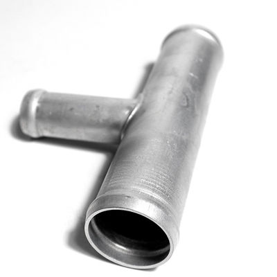 Partes de autobuses Tubería de unión metálica de tres vías para autobuses King Long OE NO. 8111-01674