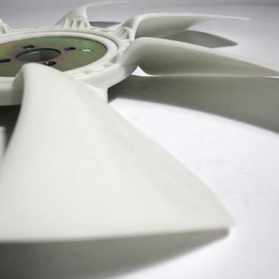 Objetivo Reemplazar/reparar los accesorios de ventiladores de radiadores para autobuses y camiones