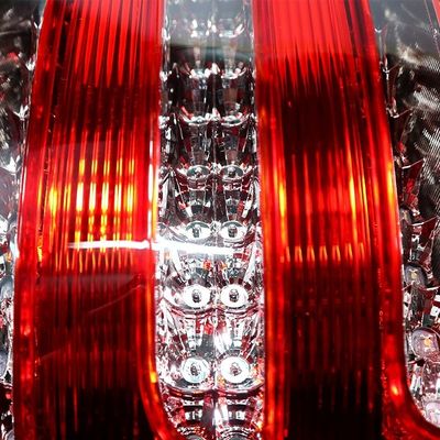 Autobús Golden Dragon 24V luz trasera LED y potencia 30W con el número de EO 4133-00059