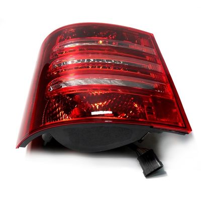 Autobús Golden Dragon 24V luz trasera LED y potencia 30W con el número de EO 4133-00059