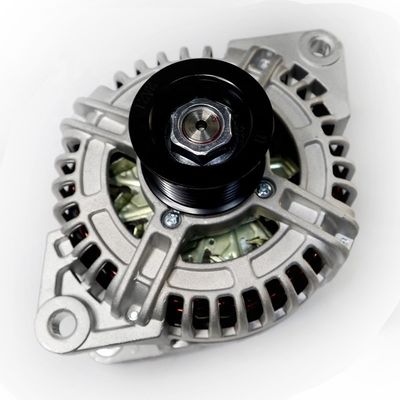 N o OE 8SC3141VC Alternador modelo tipo AVi144 2A21 para autobús Higer