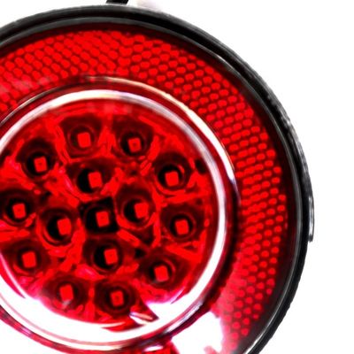Componentes de autobuses LED 24V lámpara de niebla trasera roja para autobuses Higer año 2011-