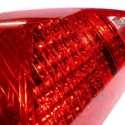 Luz trasera de autobús de 24 V de larga duración para autobús Zhongtong OE No. 4107-00032