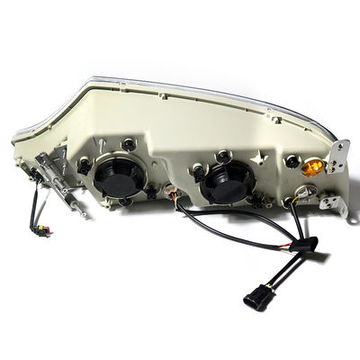 1999- Año Accesorios del autobús 4121-00133 QA951 ZK6122H9 Faros de combinación izquierda para el autobús King Long