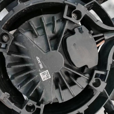 Ventilador de radiador superior para el sistema de refrigeración de autobuses Zhongtong KING LONG