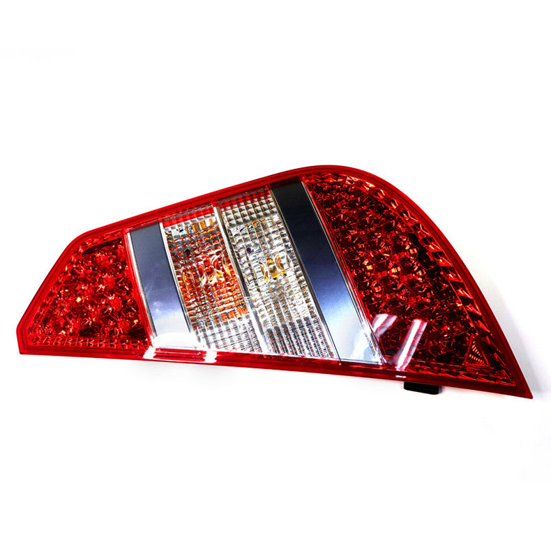 Lámparas traseras de combinación de autobuses de 24 V Luces de cola para autobuses King Long Higer con PC duradero